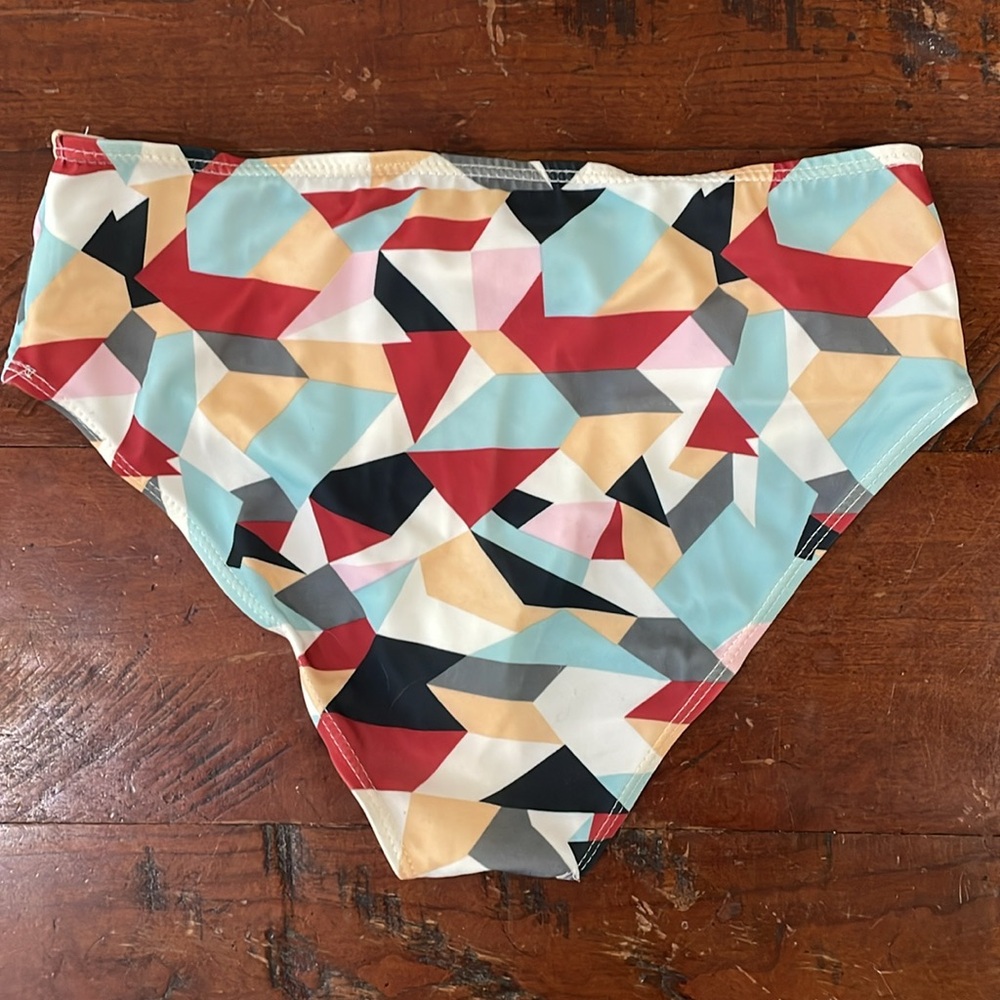 Geometric Bikini - Picture 6 of 6